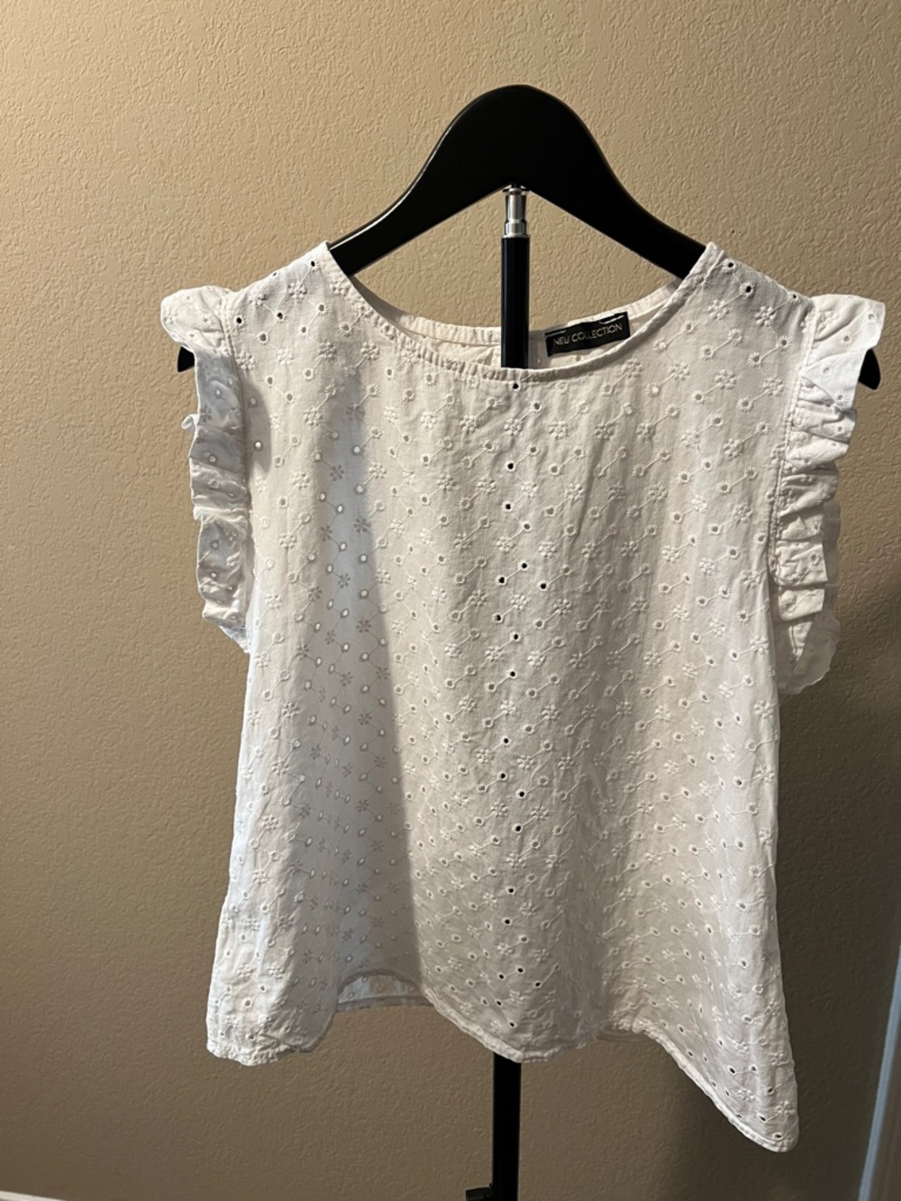 White Eyelet Ruffle Sleeve Top